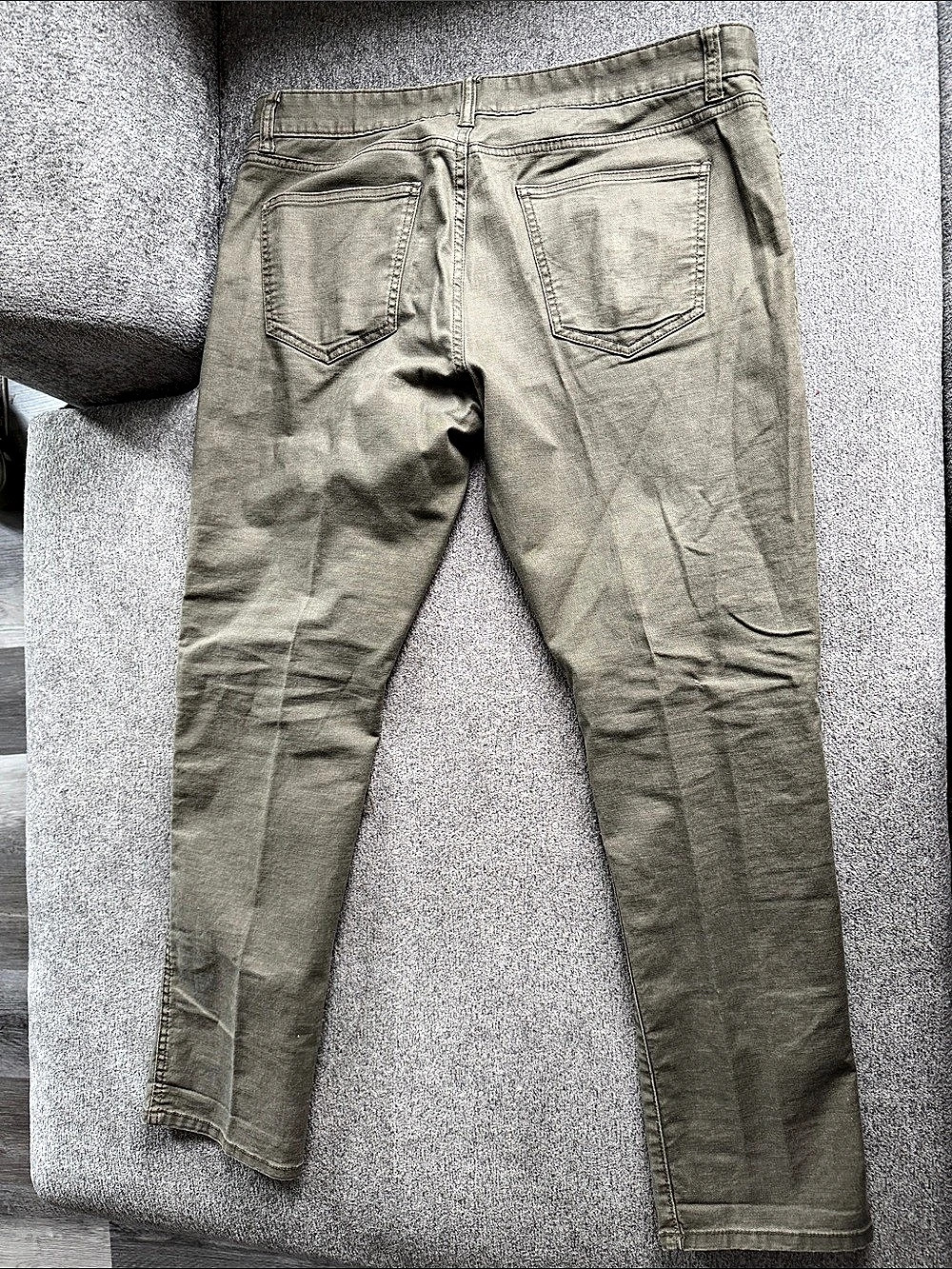 American Rag Distressed Skinny Jeans in Green Waist 34